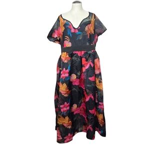 NWT FlyCurvy XL Black Floral Dress Short Sleeve V Neck Fit & Flare Plus Size